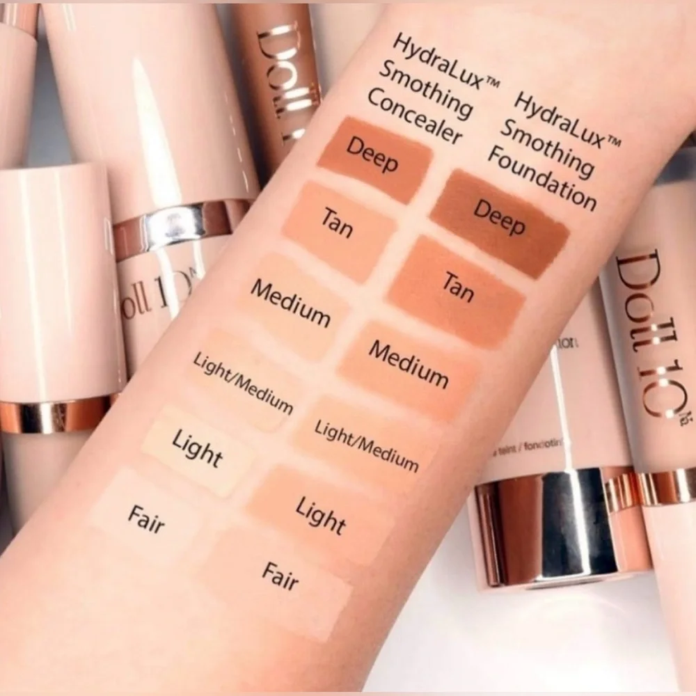 Doll 10 - HydraLux Smoothing Foundation - Various Shades - NIB and NWOB